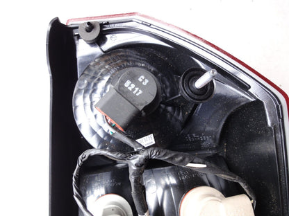 純正部品 05-07 クライスラー 300 300C テールランプ 04805853AD 4805853AD Chrysler 300 30（4枚目）