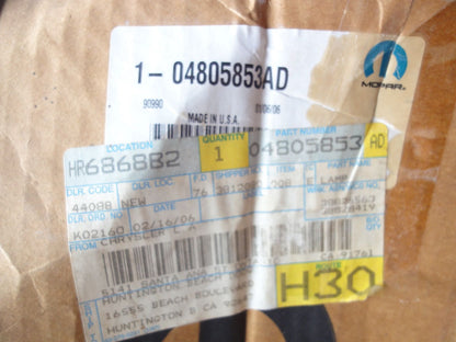 純正部品 05-07 クライスラー 300 300C テールランプ 04805853AD 4805853AD Chrysler 300 30（7枚目）