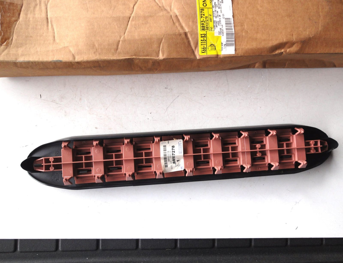 純正部品 01-06 ハマー H2 GMC ユーコン シボレー タホ サバーバン キャデラック エスカレード ランニングボード ステップ パ（2枚目）