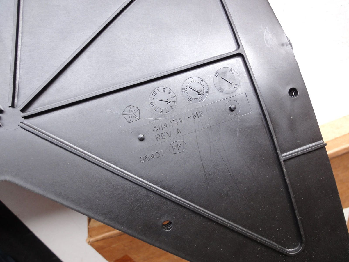 純正部品 84-03 ダッジ ラムバン ワゴン B150 B250 B350 B1500 B2500 B3500 RAM1500 RAM25（2枚目）