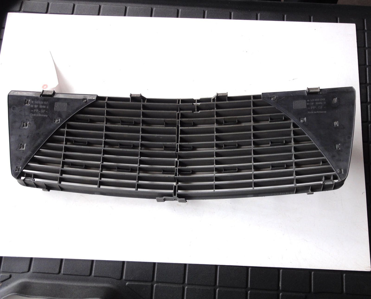 純正部品 W140 ラジエーター グリル RADIATOR BONNET grille 1408881141 1408881241（2枚目）