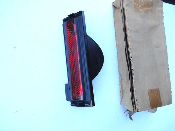 純正部品 94-96 シボレー コルベット リア フォグ ランプ テール ランプ ライト 5976869 Rear fog lamp Chevrolet Corvette Tail Lamp