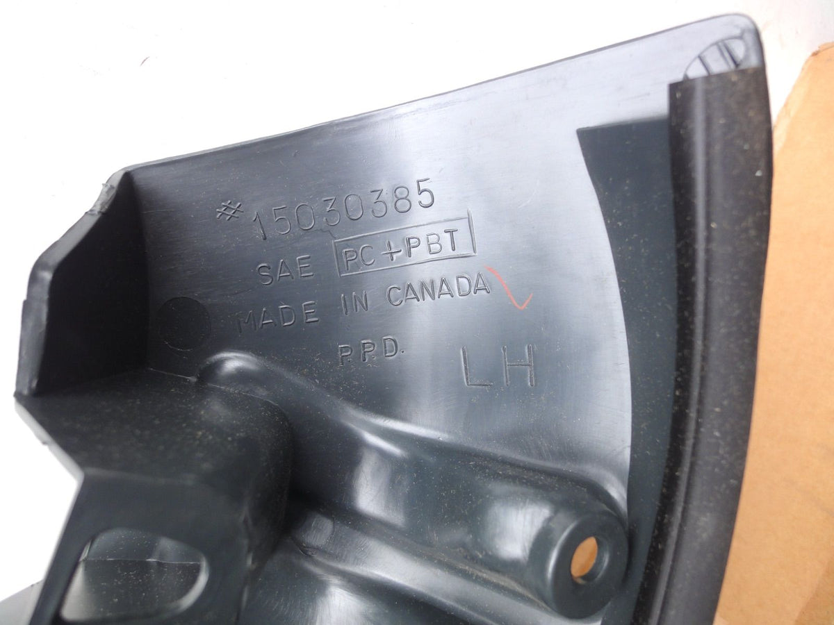 純正部品 96-02 左 リア ドア 開口部 アップリケ GMC サバナ シボレー エクスプレス 15030385 Rear Door Op（5枚目）