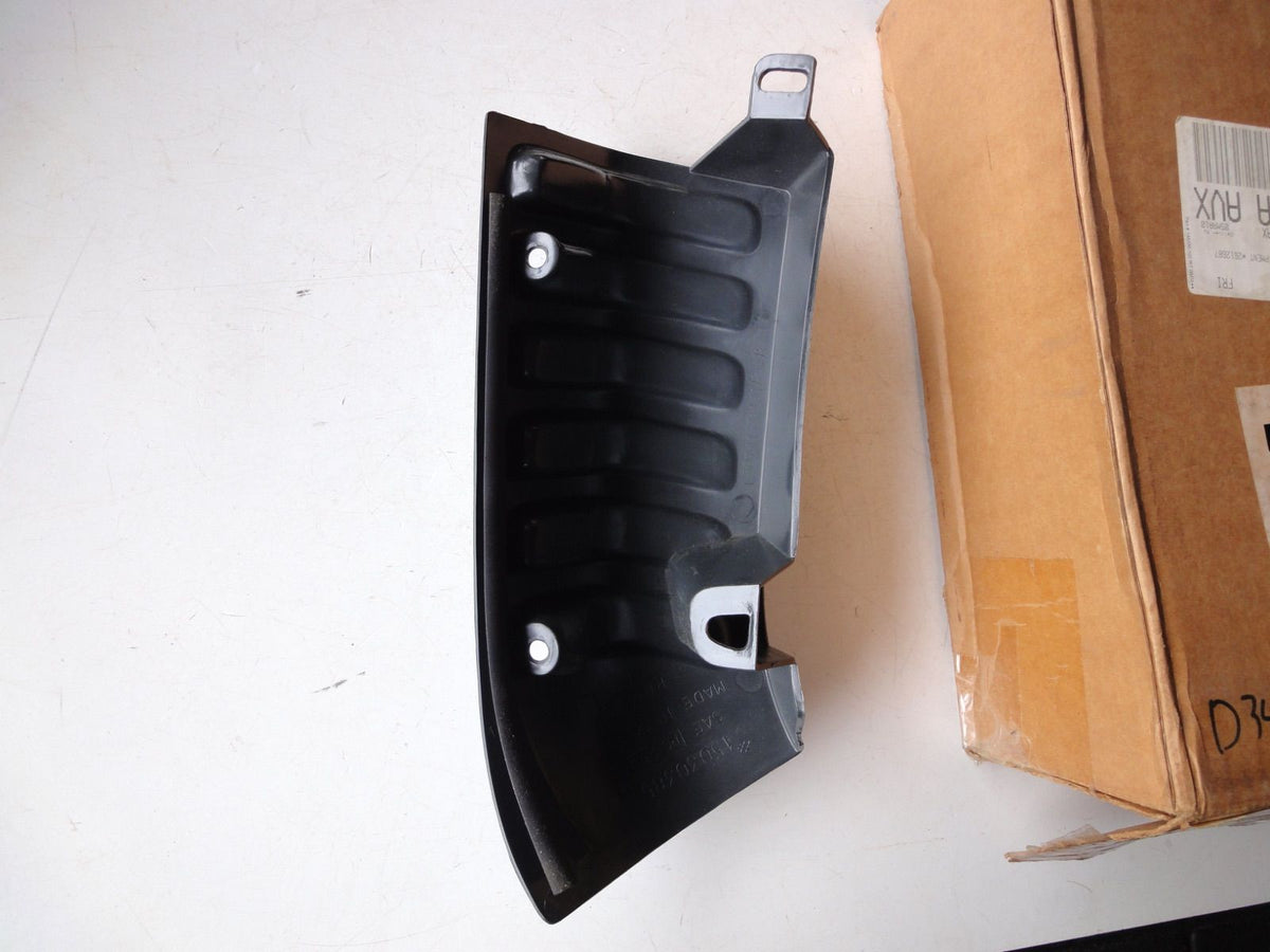 純正部品 96-02 左 リア ドア 開口部 アップリケ GMC サバナ シボレー エクスプレス 15030385 Rear Door Op（4枚目）