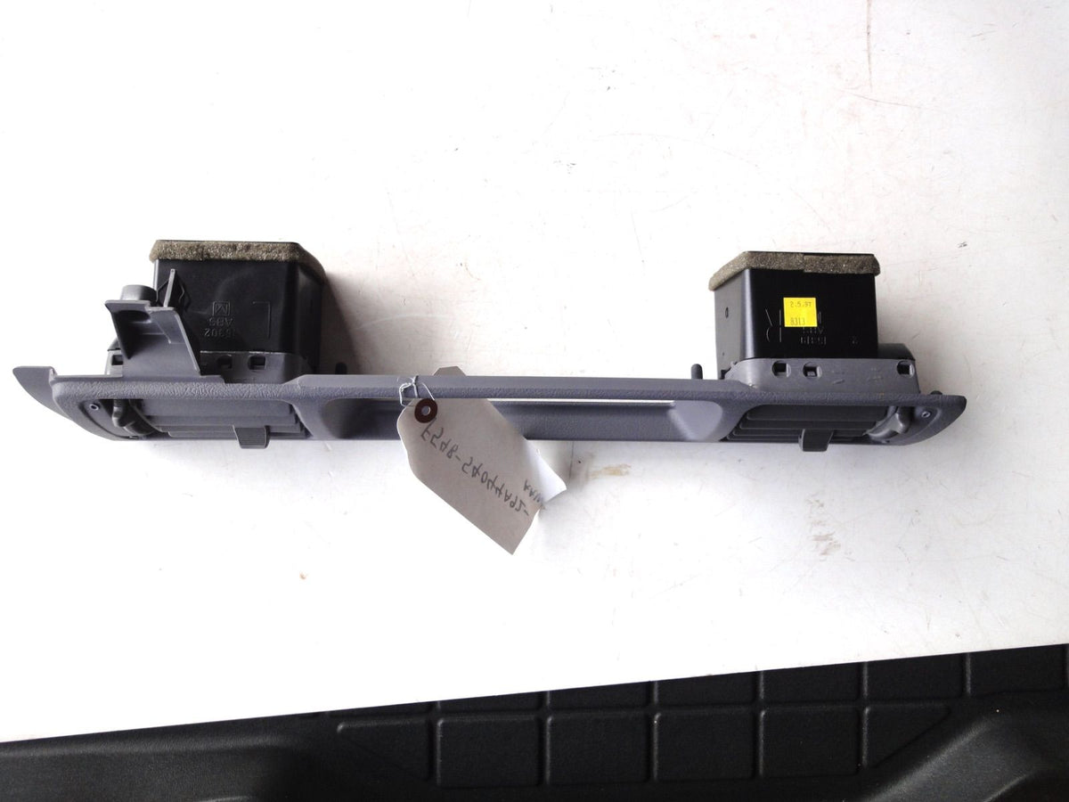 純正部品 フォード トーラス セーブル エアアウター エアベントグリル F54B-54044A92-AAW ford Taurus Sabl（2枚目）