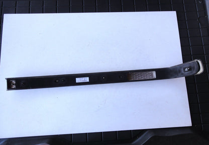 純正部品 メルセデス ベンツ W140 テールランプ アンダーリフレクター mercedes-benz Tail Lamp under re（2枚目）