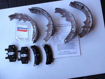 純正部品 94-99 ダッジ ラム Dodge Ram1500 RAM2500 RAM3500 ブレーキシュー ライニング 5013447A（7枚目）