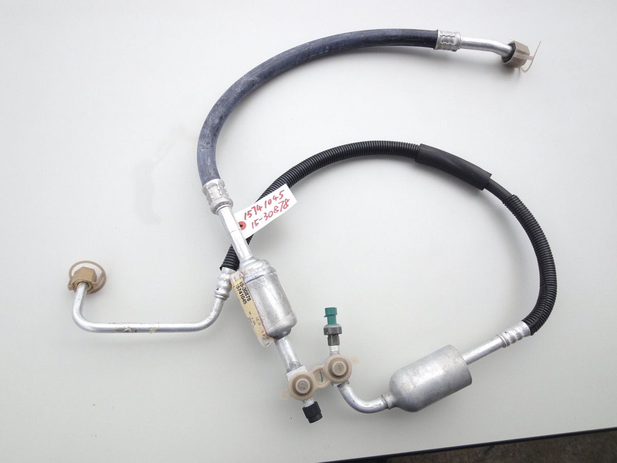 純正部品 96-99 C1500 サバーバン エアコン ホース 15741045 NEW Suction and Discharge Assembly C250