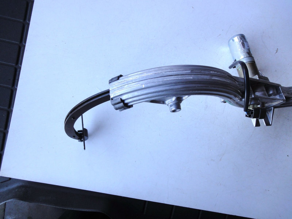 純正部品 03-06 リンカーン ナビゲーター リフトゲート トランク ラッチ ロック アクチュエーター 4L7Z-14B350-AB la（4枚目）