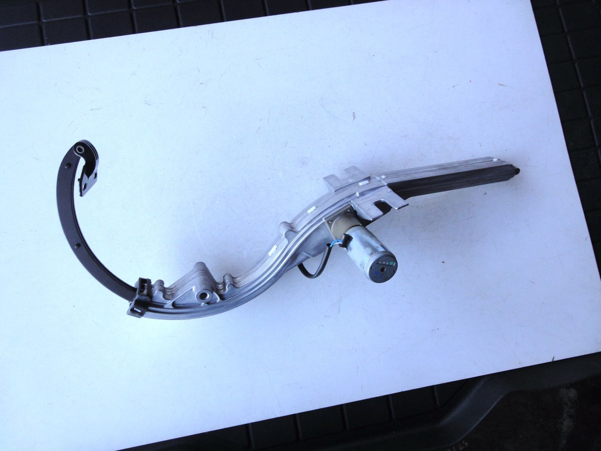 純正部品 03-06 リンカーン ナビゲーター リフトゲート トランク ラッチ ロック アクチュエーター 4L7Z-14B350-AB latch lock a