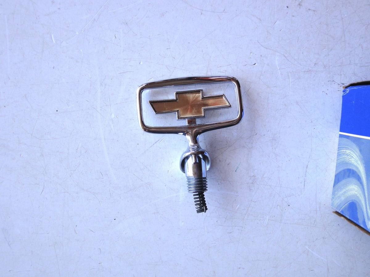 純正部品 91-96 シボレー カプリス インパラ ボンネットマスコット フード エンブレム オーナメント 10119817 hood em（3枚目）