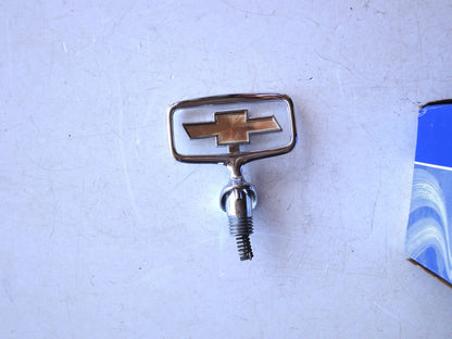 純正部品 91-96 シボレー カプリス インパラ ボンネットマスコット フード エンブレム オーナメント 10119817 hood em（3枚目）