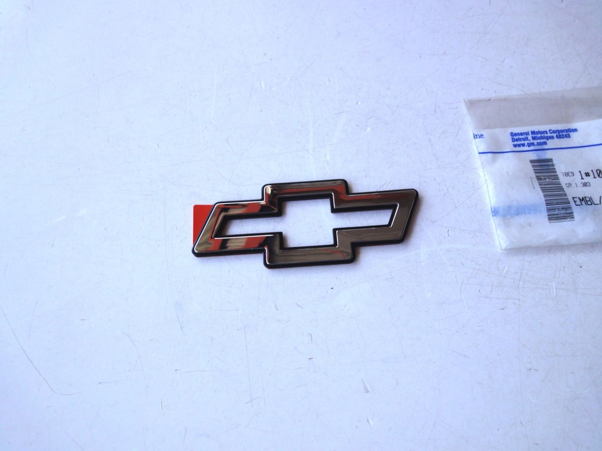純正部品 94-96 エンブレム シボレー カプリス インパラ ラジエーター グリル Bowtie ボータイ Radiator Grille（3枚目）