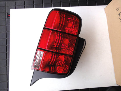 原厂零件 05-09 福特野马 尾灯 尾灯 灯 6R3Z-13405-AB Ford Mustang TAIL LAMP light