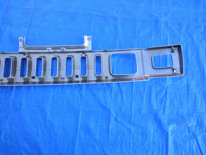 純正部品 ハマー H2 バンパー クローム グリル ラジエーター アッパー 15177227 hummer H2 bumper Chrome Grille Radiator Upper
