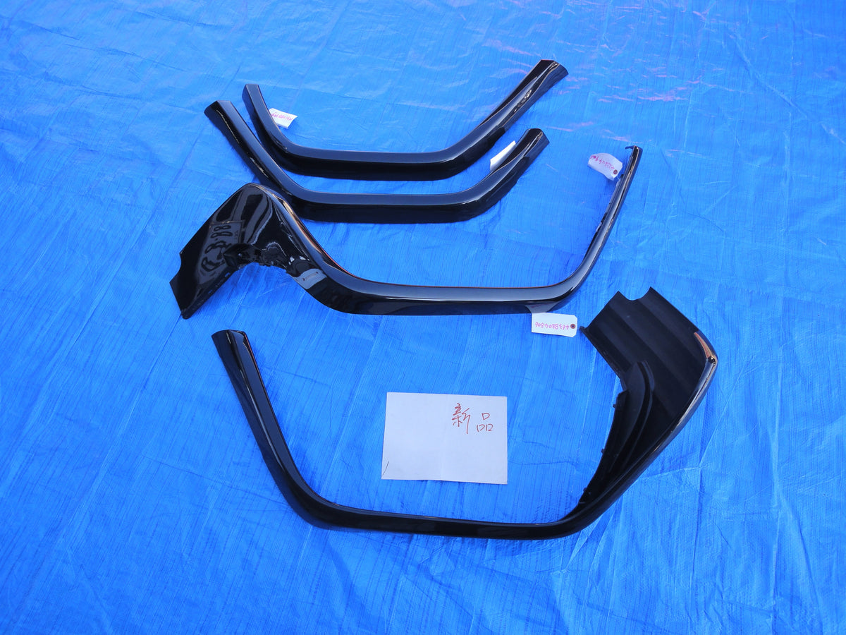 純正部品 1台分 W463 G500 G550 G55 AMG G63 AMG オーバーフェンダー メルセデス ベンツ  Gクラス フェンダーフレア／ホイールアーチトリム G550 Mercedes-Benz  Fender Flares / Wheel Arch Trims G-Class
