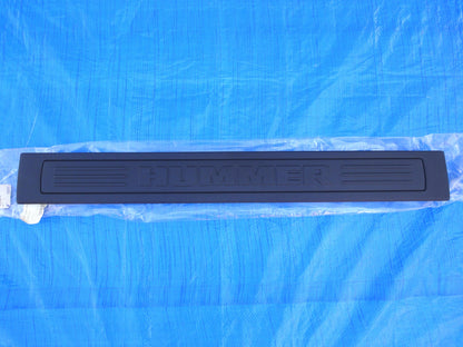 純正部品 ハマー Hummer H3 H3T リア フロア リア トリム プレート／ドア シル ロッカー プレート  15802797 Rear Floor Rear Trim Plate /Door Sill and Rocker Plate