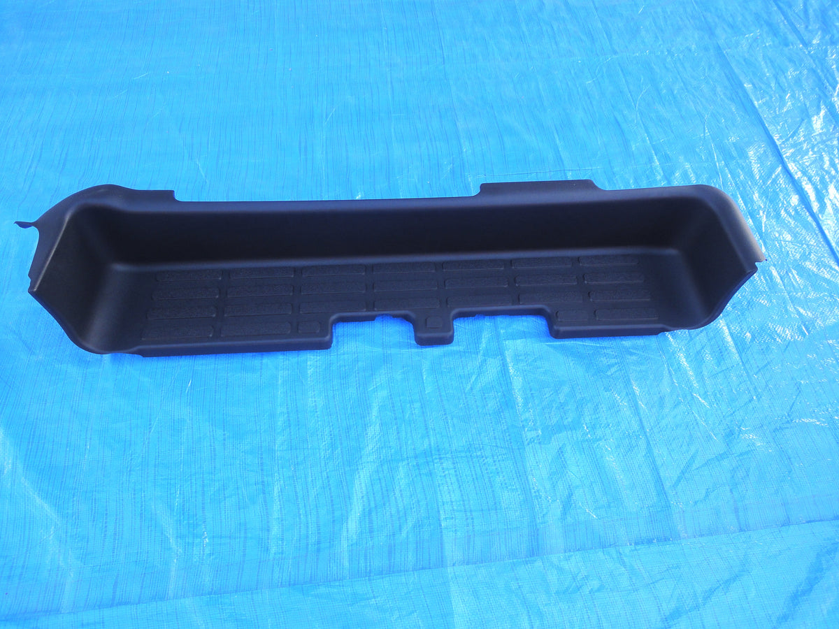 純正部品 03-23 GMC サバナ シボレー エクスプレス リア 左側 ドア ステップ マット 25756953 Rear LH Side Door Step Mat GMC SAVANA chevrolet express