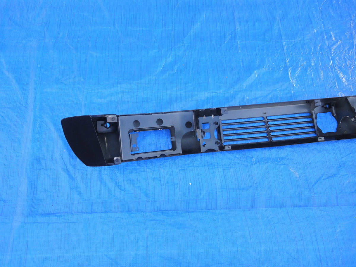 メルセデス ベンツ Gクラス W463 G63 G65 AMG フロントバンパー  A4638850325 4638850325  G class W463 Front Bumper Mercedes Benz