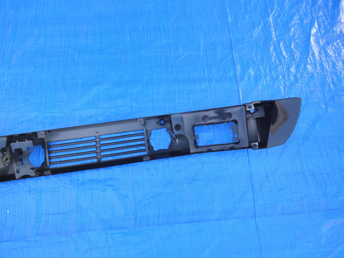 メルセデス ベンツ Gクラス W463 G63 G65 AMG フロントバンパー  A4638850325 4638850325  G class W463 Front Bumper Mercedes Benz
