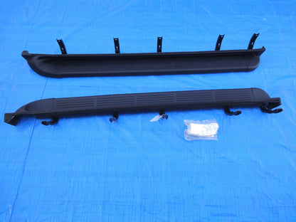純正部品 シボレー GMC C1500 C2500 C3500 K1500 K2500 K3500 トラック truck サイドステップ ランニングボード アシスト ステップ ロッカー パネル 15705180 C / K ASSIST STEP TO ROCKER PANEL